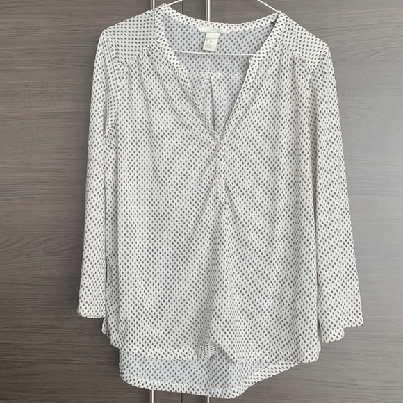 H&M Blouse - Picture 1 of 4